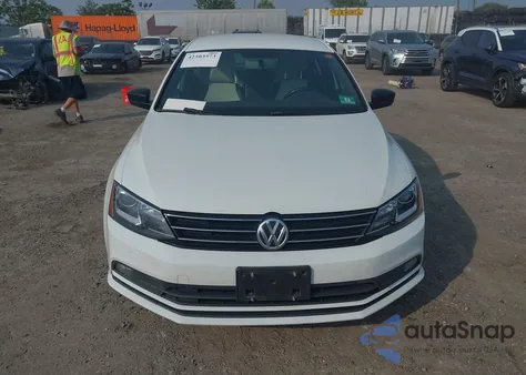 2016 Volkswagen Jetta 1.8T Sport из США, поврежденный, VIN 3VWD17AJ2GM268762